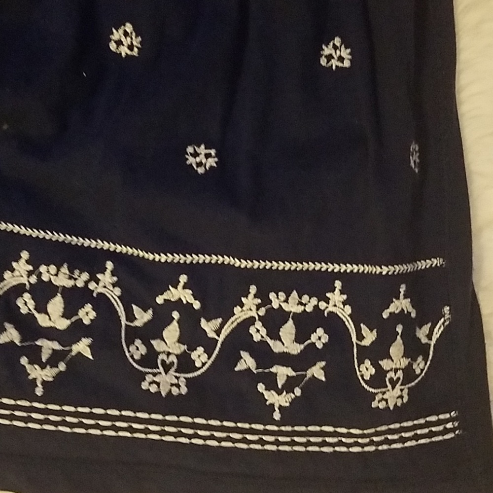 Top - Picture 4 of 4